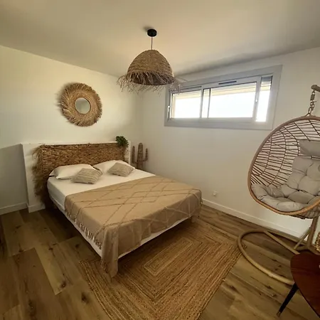 Renove De Type 3 Vue * Port-la-Nouvelle
